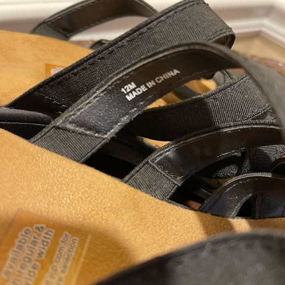 Women’s St Johns Bay Sandals - Picture 5 of 8